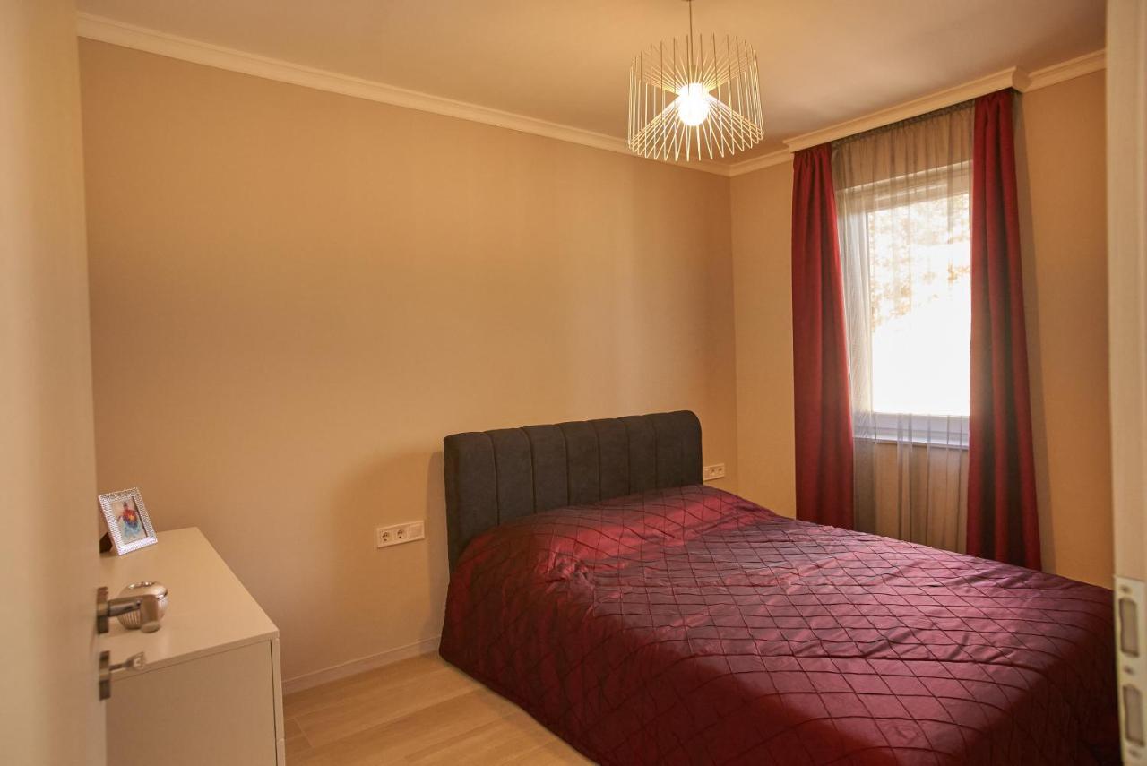 Sunlight Red Szeged Apartment Bagian luar foto